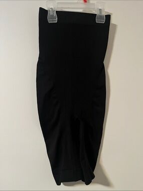 Franato Sleek Black Pencil Skirt